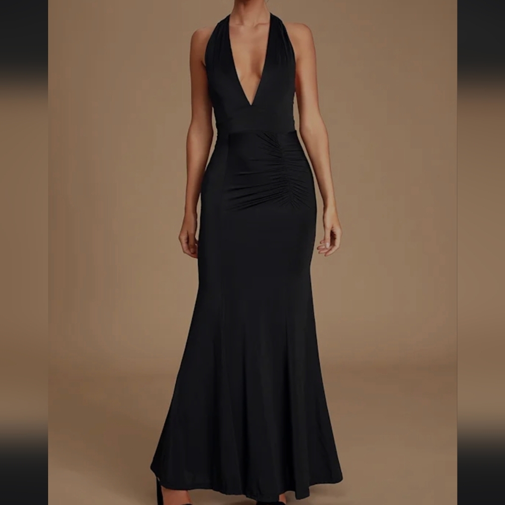 Lulus Tenth Avenue Ruched Halter Maxi Dress in Black - Picture 2 of 15